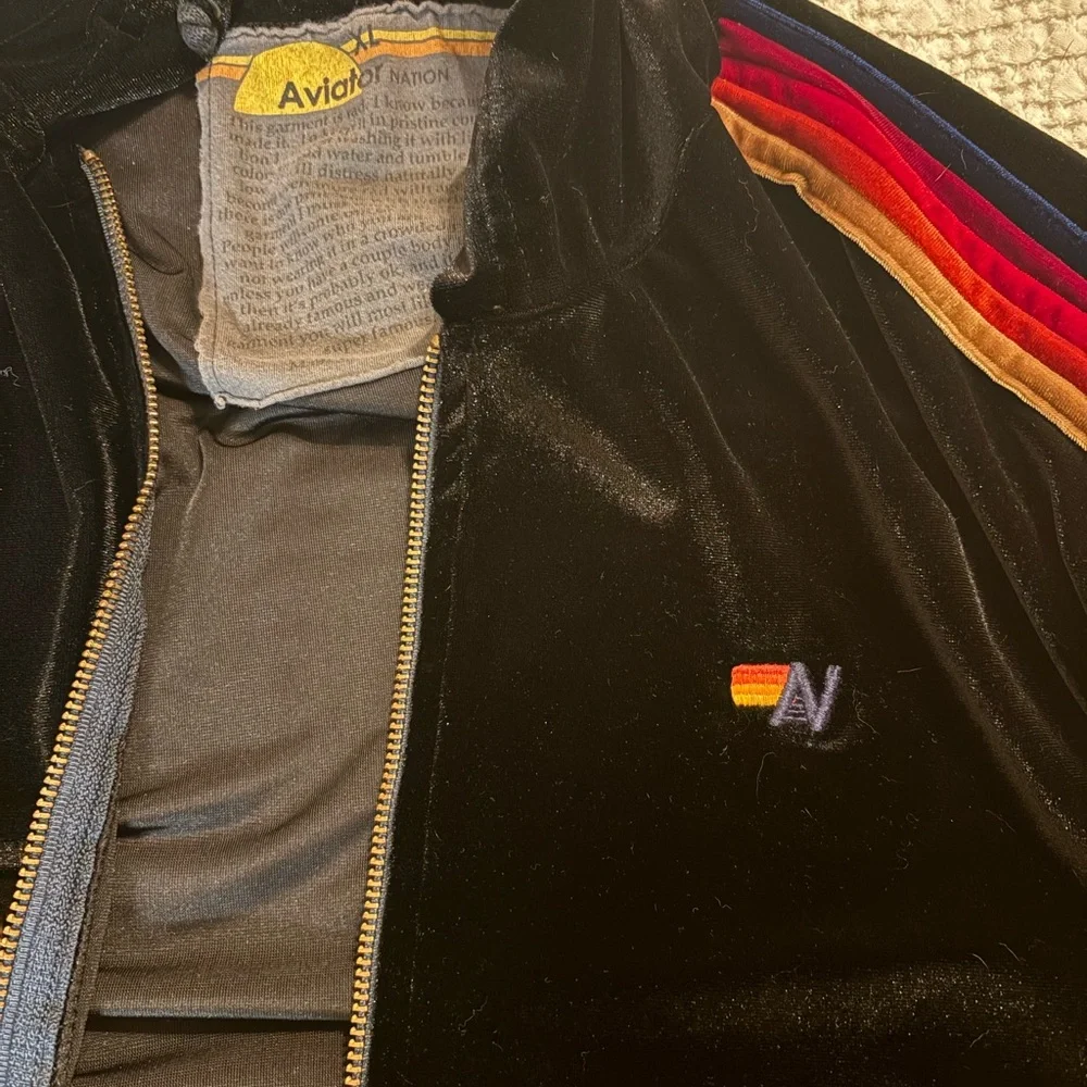 Aviatior Nation Classic Velvet Mens zip - Picture 3 of 3